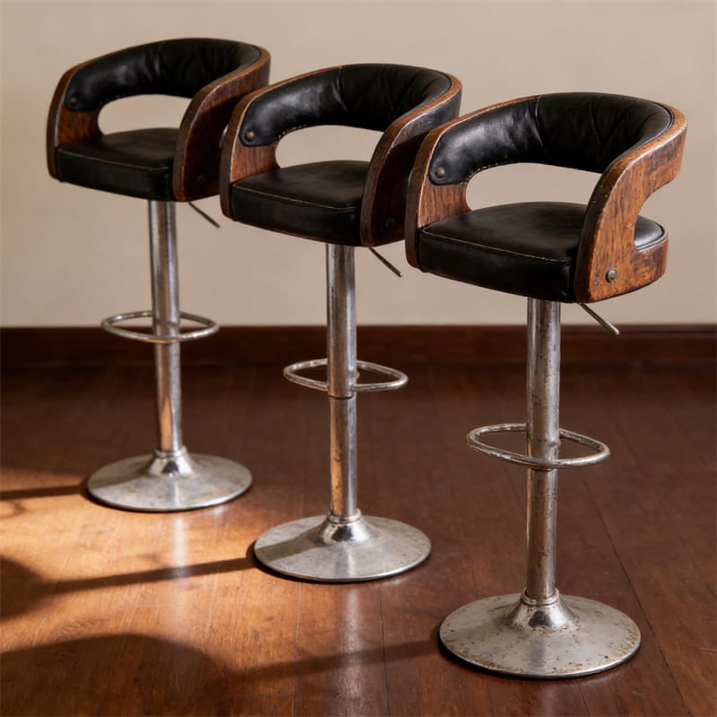 3. Easy-Wipe PU Seat Commercial Bar Stool